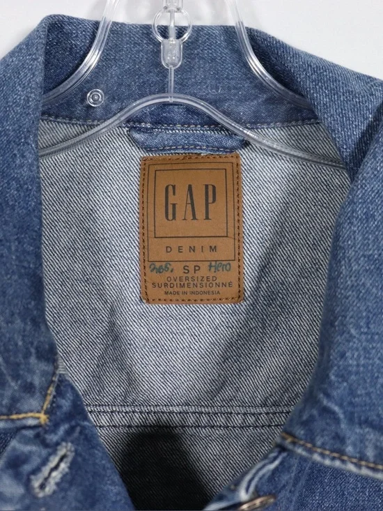 GAP Women’s Denim Jacket Size S Blue Jean Cropped Trucker Classic Casual - Picture 6 of 11